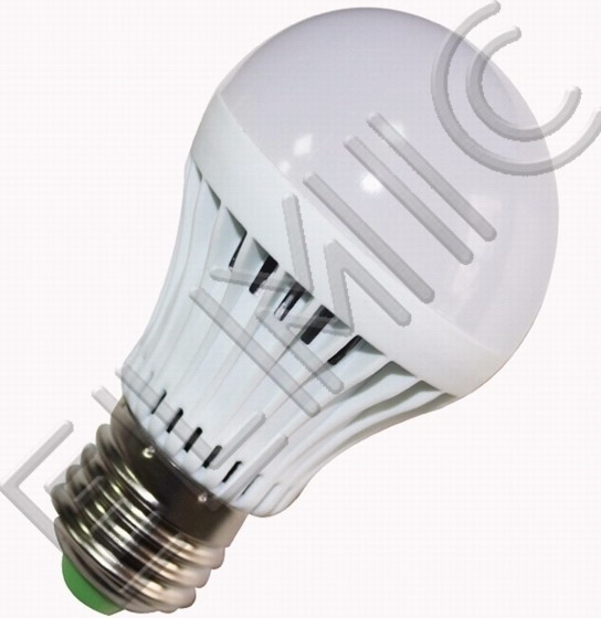 Żarówka LED ELMIC XH 6043 - zamiennik tradycyjnej żarówki